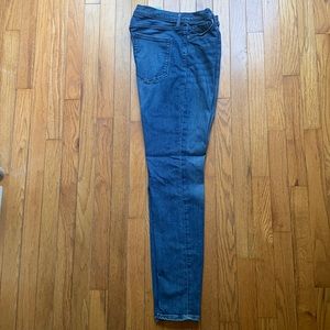Banana Republic 29L Mid Rise stretch/Skinny. Genevieve.